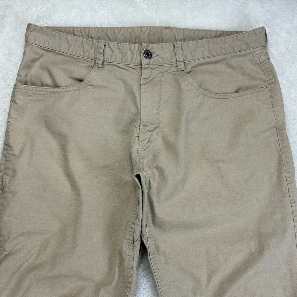 The North Face Chino Pants Mens 36 Beige Flat Front Breathable Casual Hiking